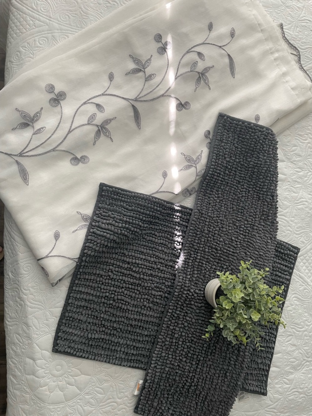 Gray Chenille Bath Rug Set with White Embroidered shower curtain